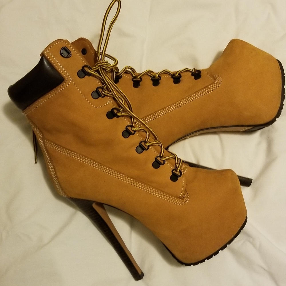 🔥Boots size-8 Super Sexy Zigi Z Jo 🔥